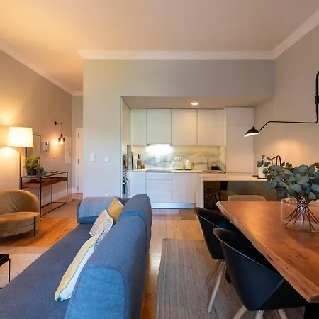 Bmyguest - The Marquis Luxury Garden Apartment